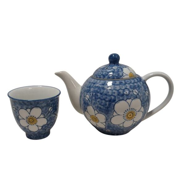 Round Asian Teapot Set Strainer Cup Floral Blue White Oriental Country Cottage - Picture 13 of 14